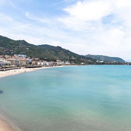 Meravigghia Apartment Cefalu Exterior photo